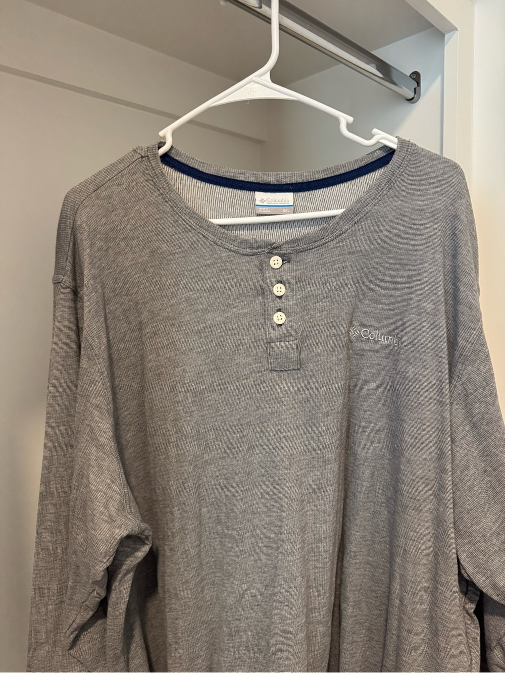 Columbia Men's Heather Gray Long-Sleeve Henley